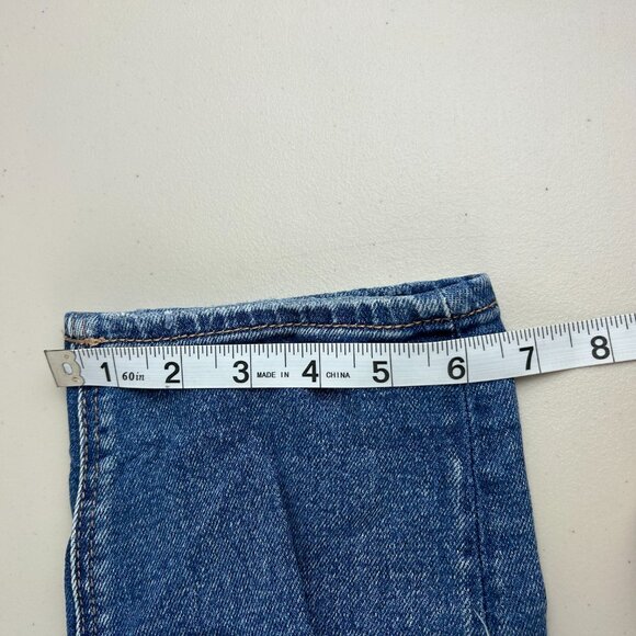 American Eagle Mom Stretch Mom Straight Women's Jean with Distressing Size: 2R - Picture 12 of 16